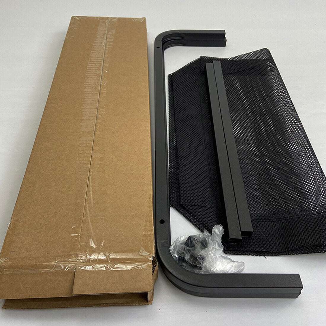 Elevated Pet Bed – Breathable Mesh Cot for Dogs & Cats, Indoor/Outdoor