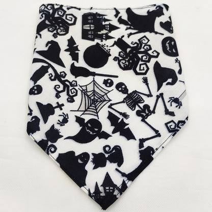 Pet Bandana Bib – Triangle Drool Towel for Dogs & Cats