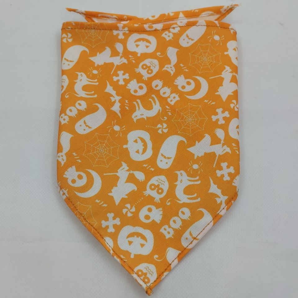 Pet Bandana Bib – Triangle Drool Towel for Dogs & Cats